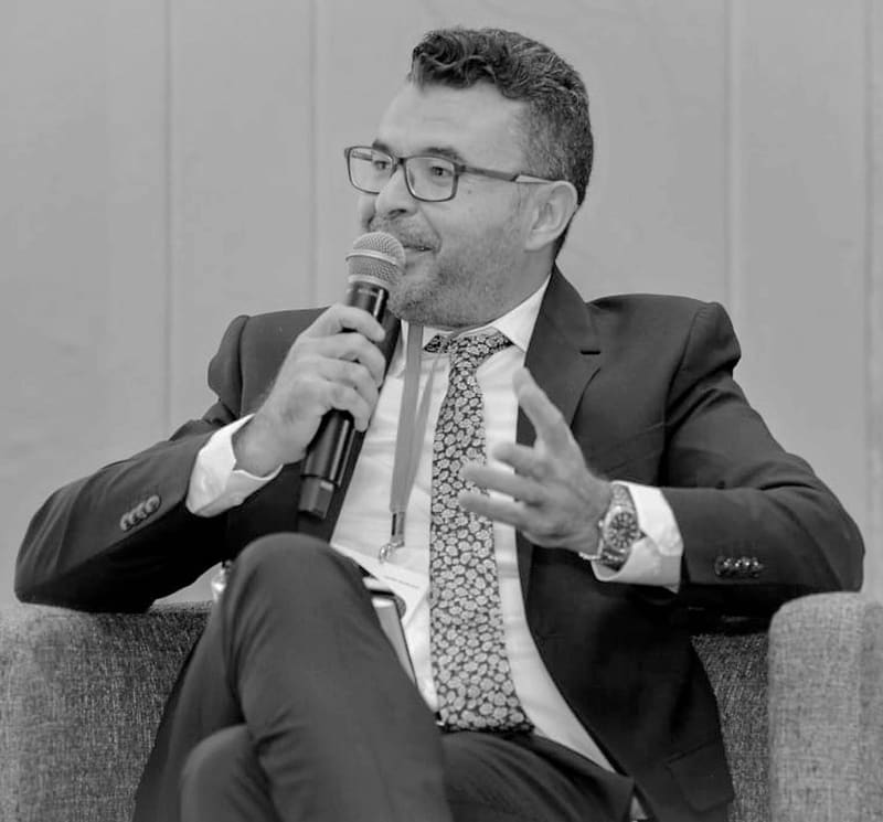 Abdelatif Laamrani en table ronde