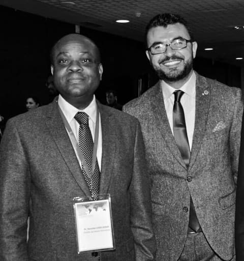 Avec mon confrère Son Excellence Maître Dorothé Cossi Sossa, Secrétaire permanent de l'OHADA et plusieurs fois ministre de son pays, le Bénin, dont il a été le Garde des Sceaux de 2006 à 2010